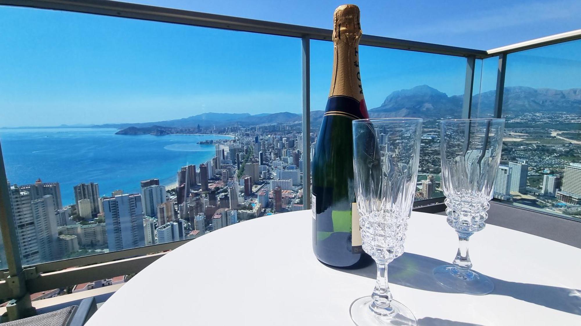 Skyscraper Apartment With Panoramic Views - Floor 38 Benidorm Esterno foto